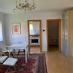 Schlossapartments شقة *