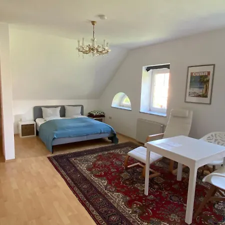 Schlossapartments Apartman *